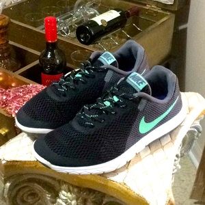 Nike...flex experience RN5..accepting offers